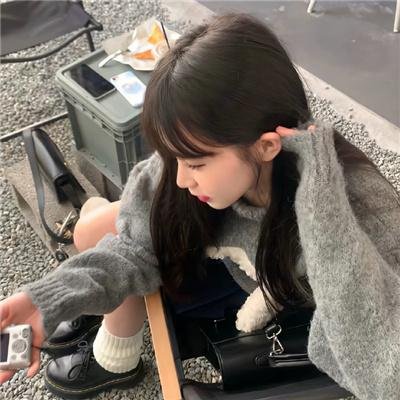 当然是选择原谅她